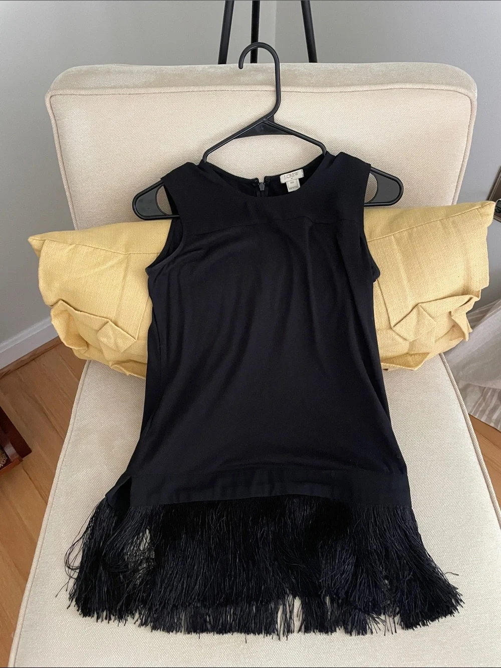 J Crew Black Sleeveless Fringe Hem Women’s Top Size XXS